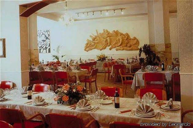 Hotel Moderno Siena Esterno foto