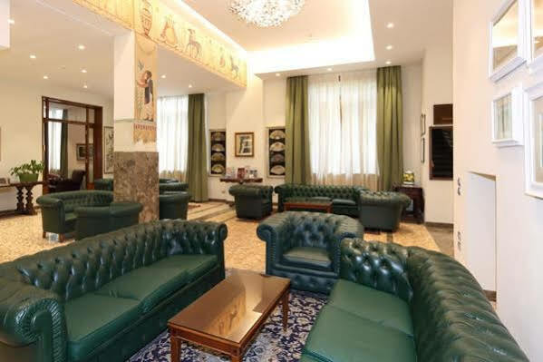 Hotel Moderno Siena Esterno foto